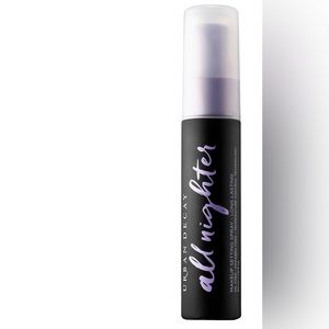 Mini all Nighter  Long-Lasting makeup setting spray